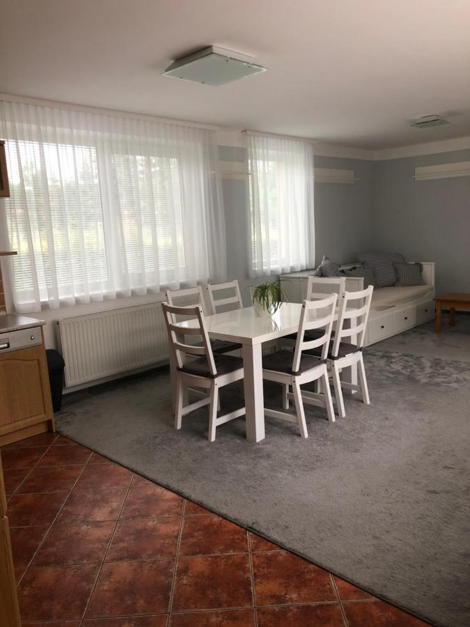 Prazdninovy Dum Zavadilka Villa Ceske Budejovice Buitenkant foto