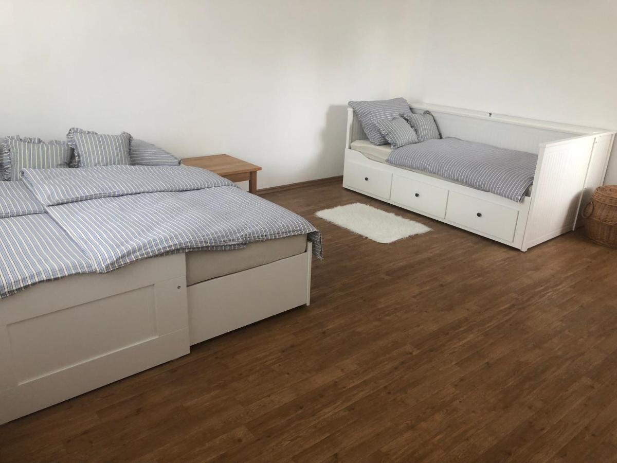 Prazdninovy Dum Zavadilka Villa Ceske Budejovice Buitenkant foto